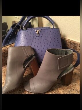 Authentic VINCE leather Heels